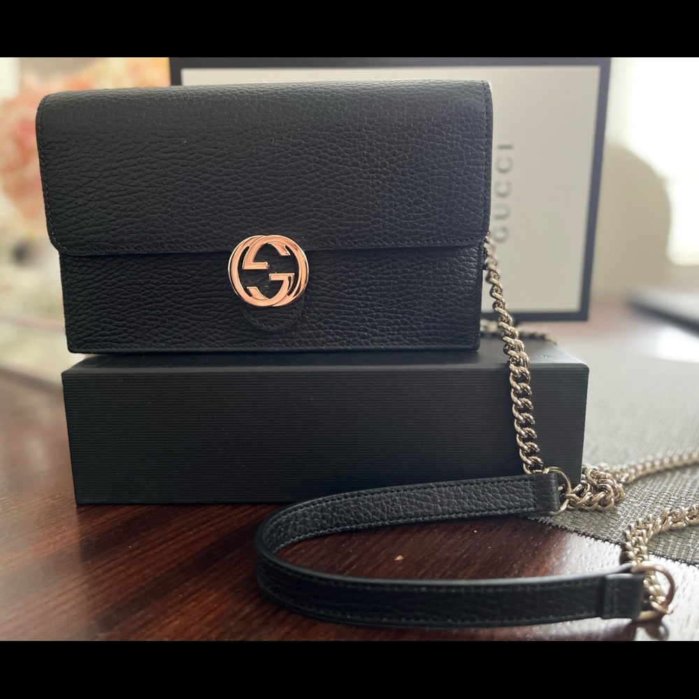 GUCCI Icon GG Interlocking Wallet On Chain
